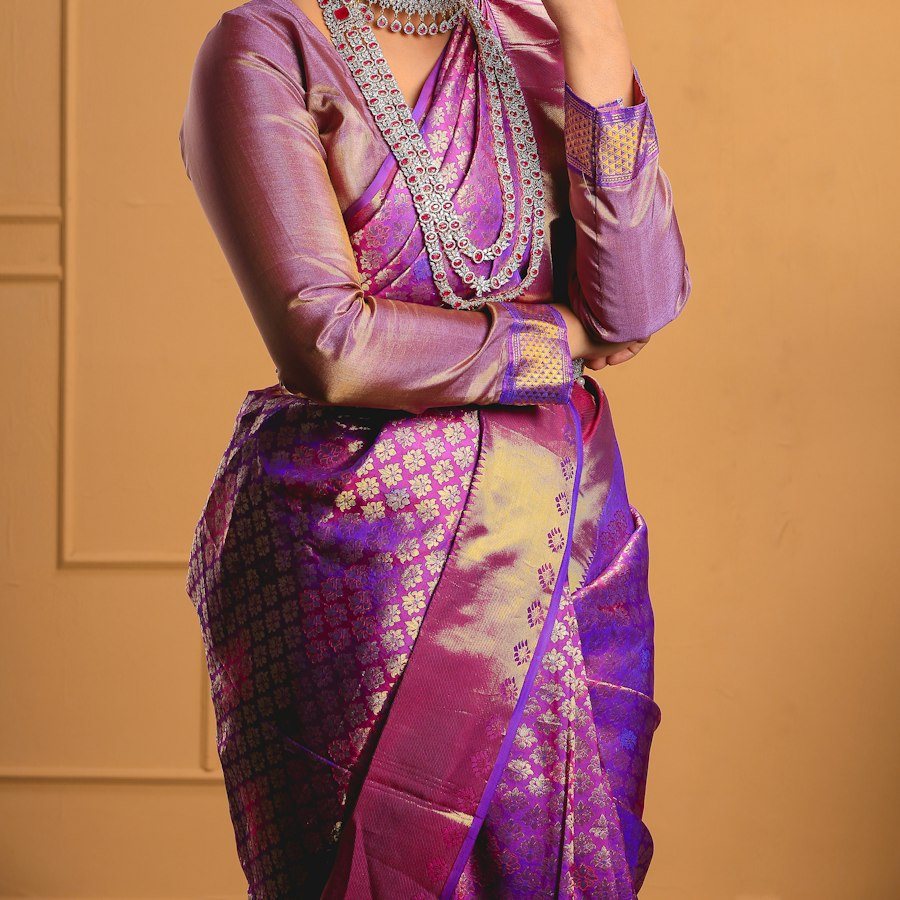 টাঙ্গাইল তাঁতের শাড়ি